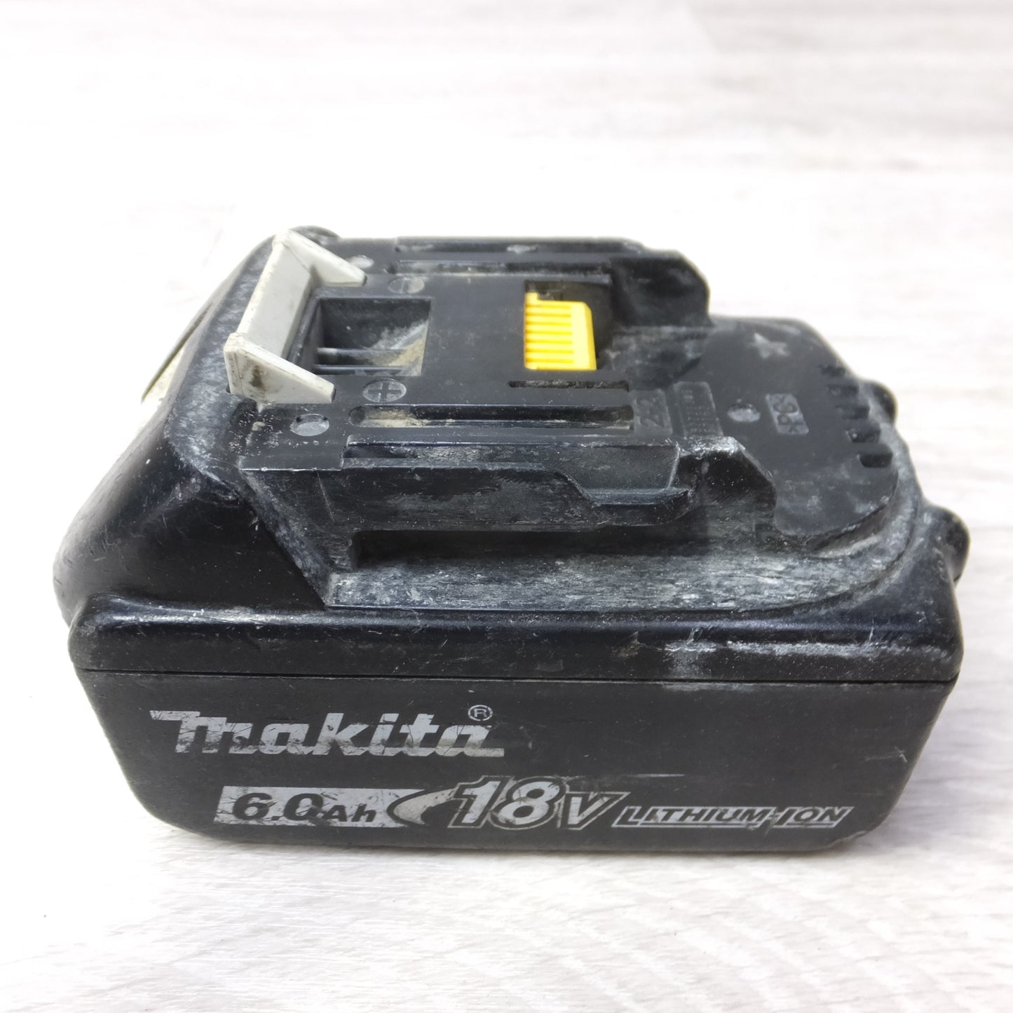 [送料無料] ◆makita マキタ 充電式スクリュードライバ FS455D 18V バッテリー付き 電動工具◆