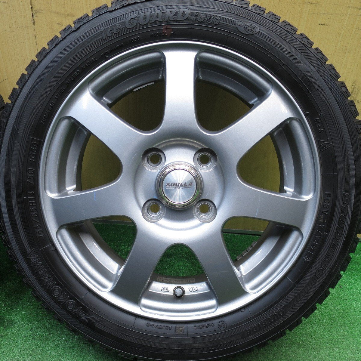バリ溝！キレイ！8.5分★スタッドレス 155/65R14 ヨコハマ アイスガード iG50 SIBILLA EQ-7 シビラ 14インチ PCD100/4H★5031001Hス