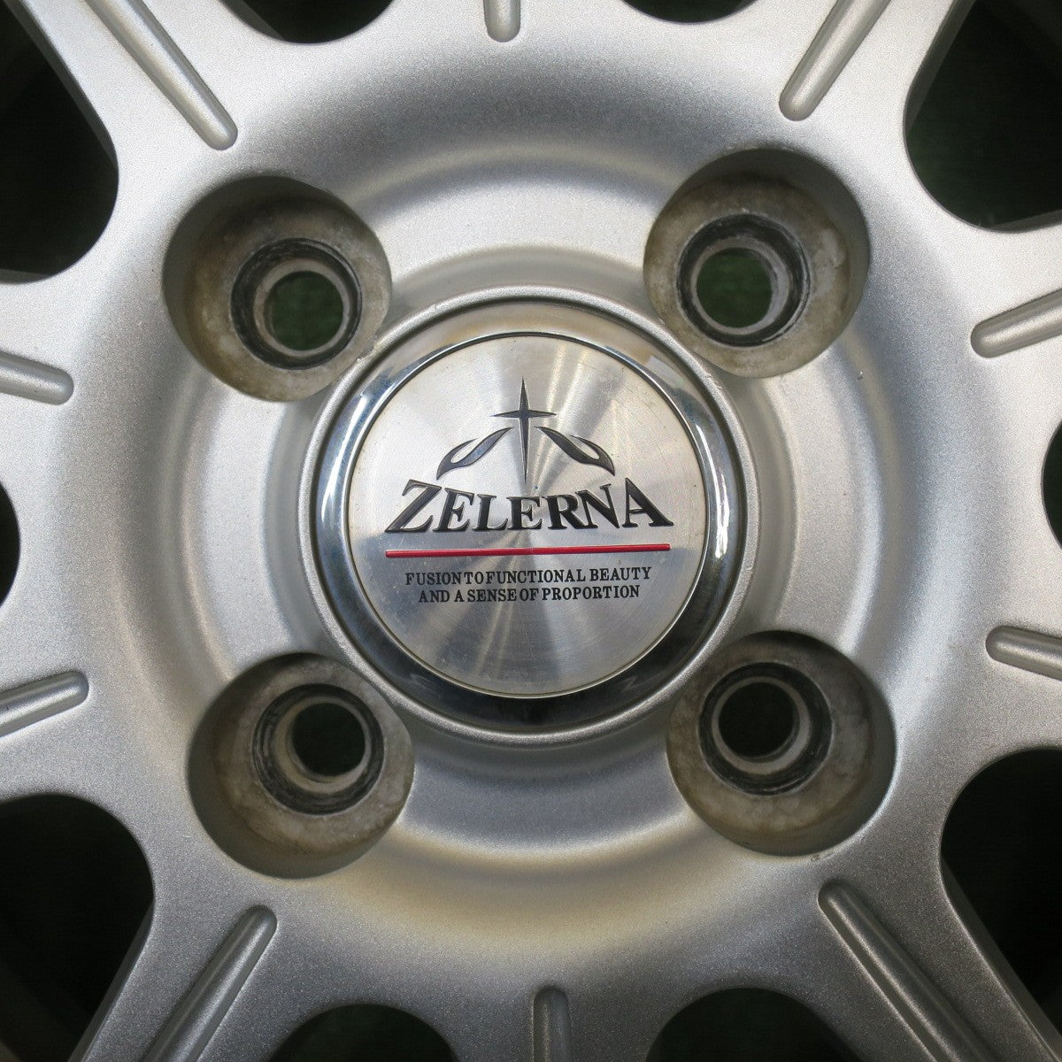 バリ溝！24年！9.5分★スタッドレス 155/65R13 プラクティバ アイス BP02 ヨコハマ製 ZELERNA 13インチ PCD100/4H★6032409NJス