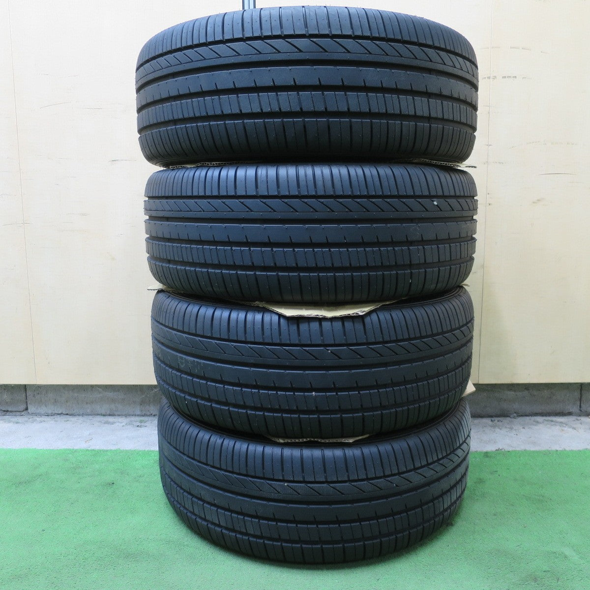 ほぼ未使用！26年！キレイ◎プリウス 等 LOXARNY TEMPEST TURBINE VX 225/35R19 グッドイヤー EfficientGrip Comfort ロクサーニ テンペスト タービン 19インチ PCD100/5H◎6091601NGノ