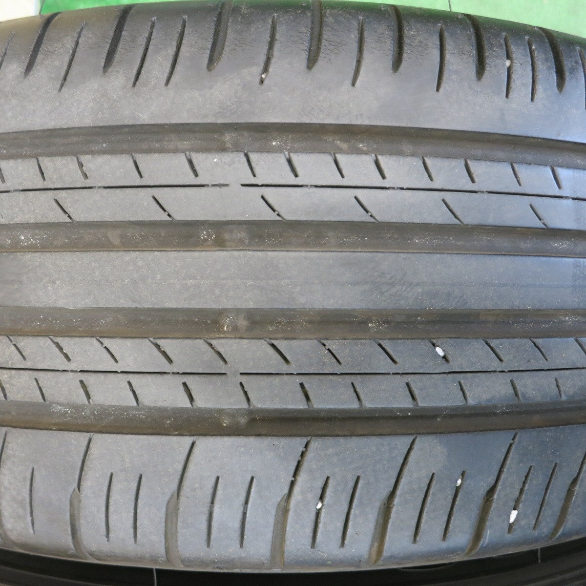 バリ溝！24年！キレイ！9分★トヨタ 80系 ハリアー Gグレード 純正 225/60R18 ダンロップ グラントレック PT30 18インチ PCD114.3/5H★6051409HAノ