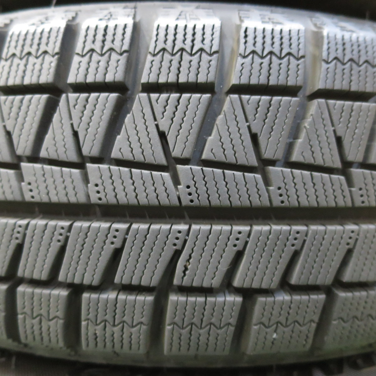 バリ溝！22年！キレイ！9分★スタッドレス 165/65R14 ブリヂストン アイスパートナー2 BALMINUM SR5 バルミナ 14インチ PCD100/4H★5121302イス