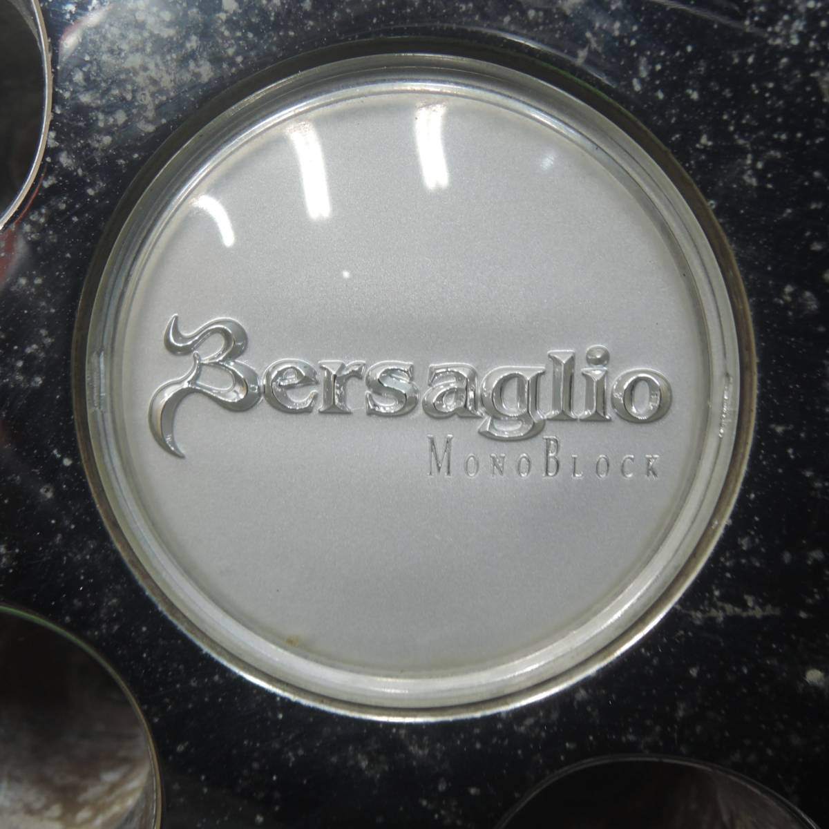 *送料無料* 4本価格★Bersaglio 245/40R19 ヨコハマ DNA GRAND map ベルサリオ 19インチ PCD114.3/5H★4022704SYノ