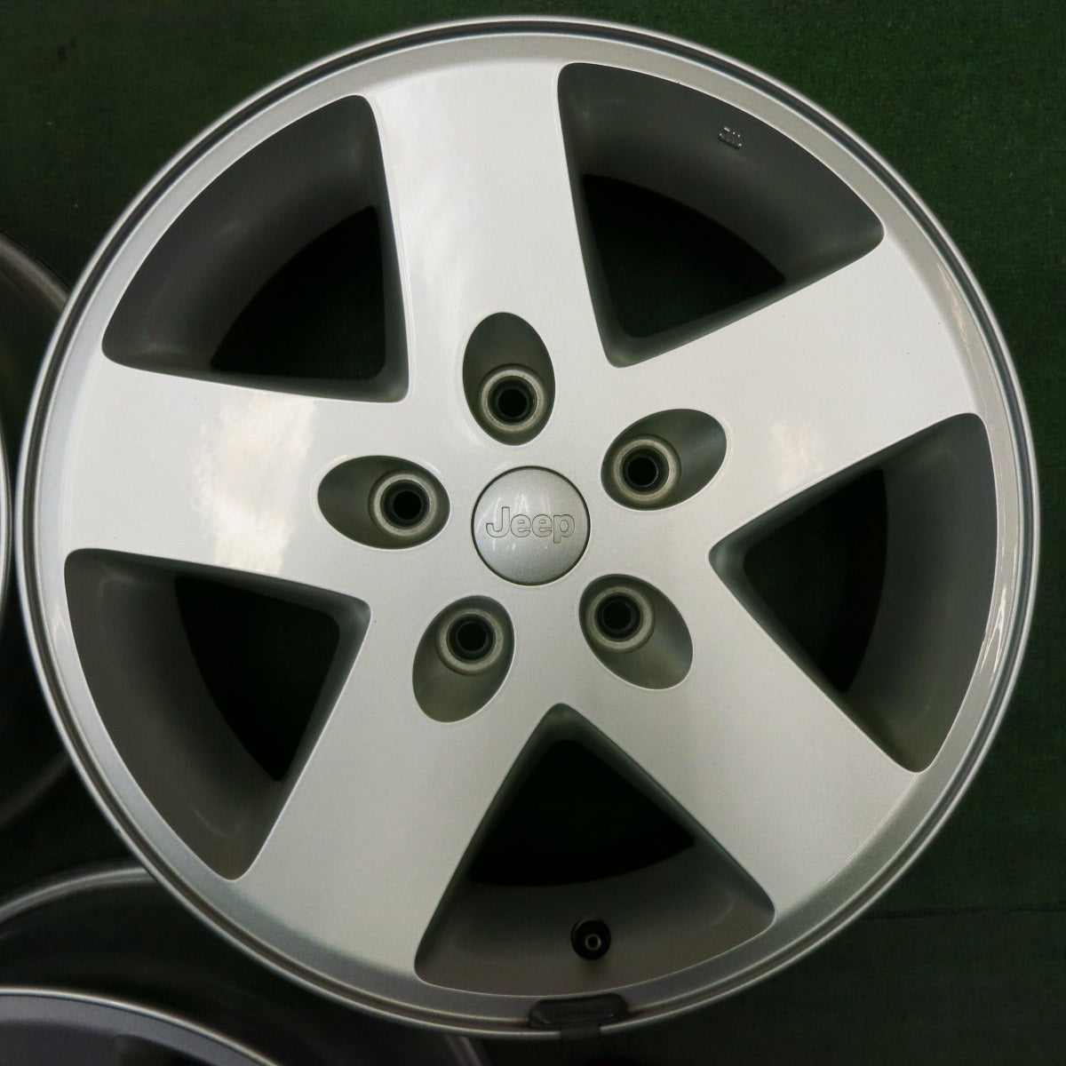 5本価格★JEEP ジープ JK ラングラー 純正 ホイール 17インチ 17×7.5J PCD127/5H★6071105HAホ