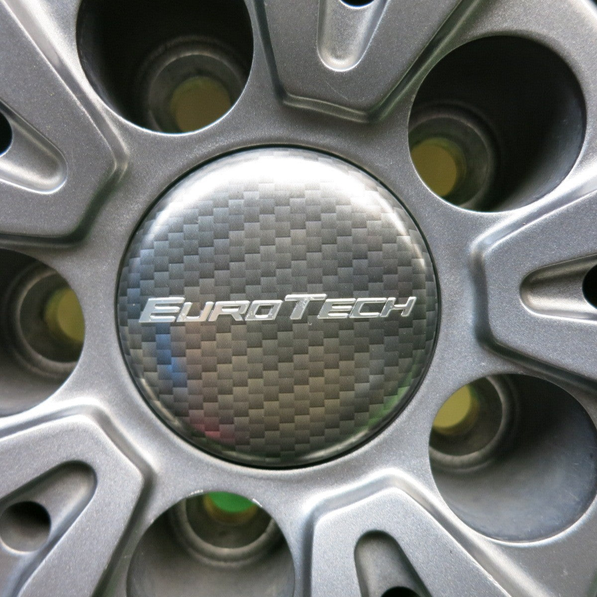 キレイ★ボルボ 等 EUROTECH GAYA ELISI 235/55R18 スタッドレス ピレリ アイスアシンメトリコ ユーロテック ガヤ エリージ 18インチ PCD108/5H★5071306HAス