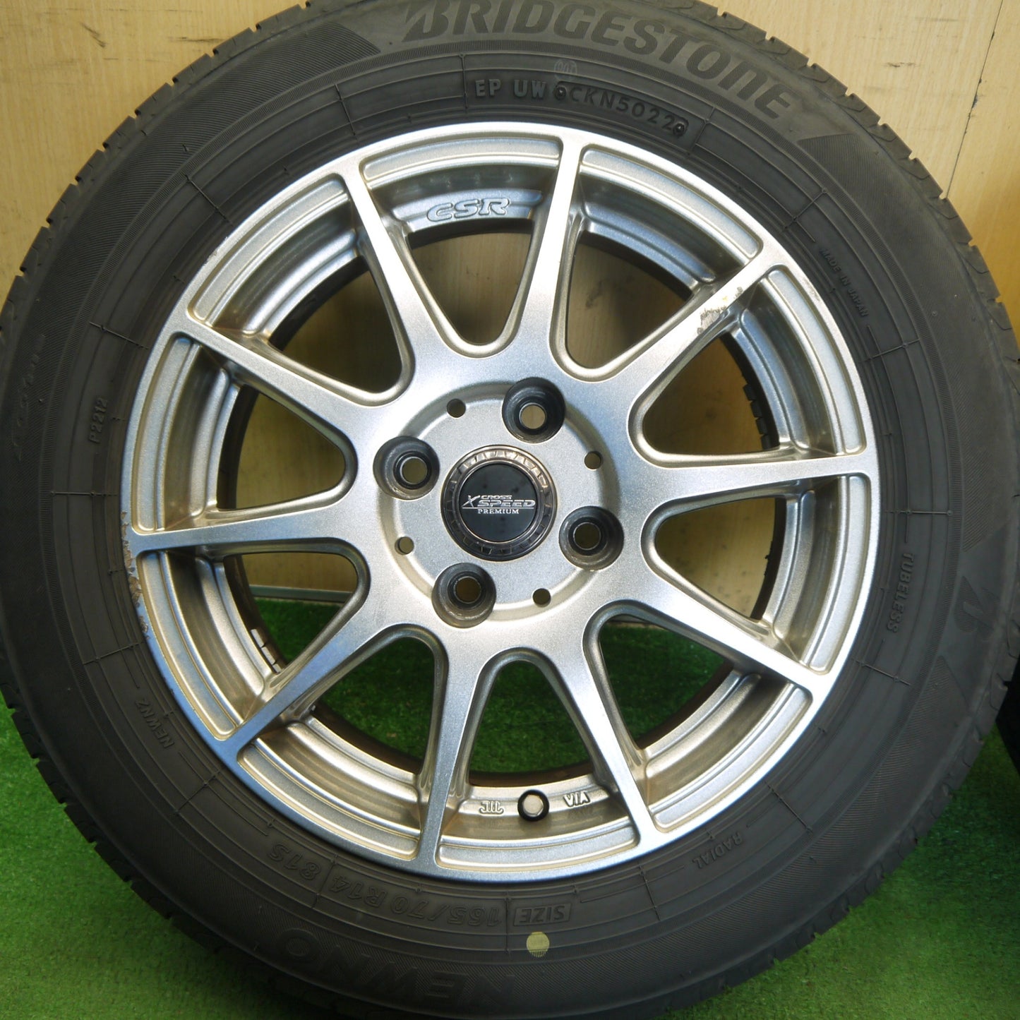 バリ溝！22年！8.5分◎165/70R14 ブリヂストン NEWNO X CROSS SPEED PREMIUM クロススピード ニューノ 14インチ PCD100/4H◎6080704Hノ