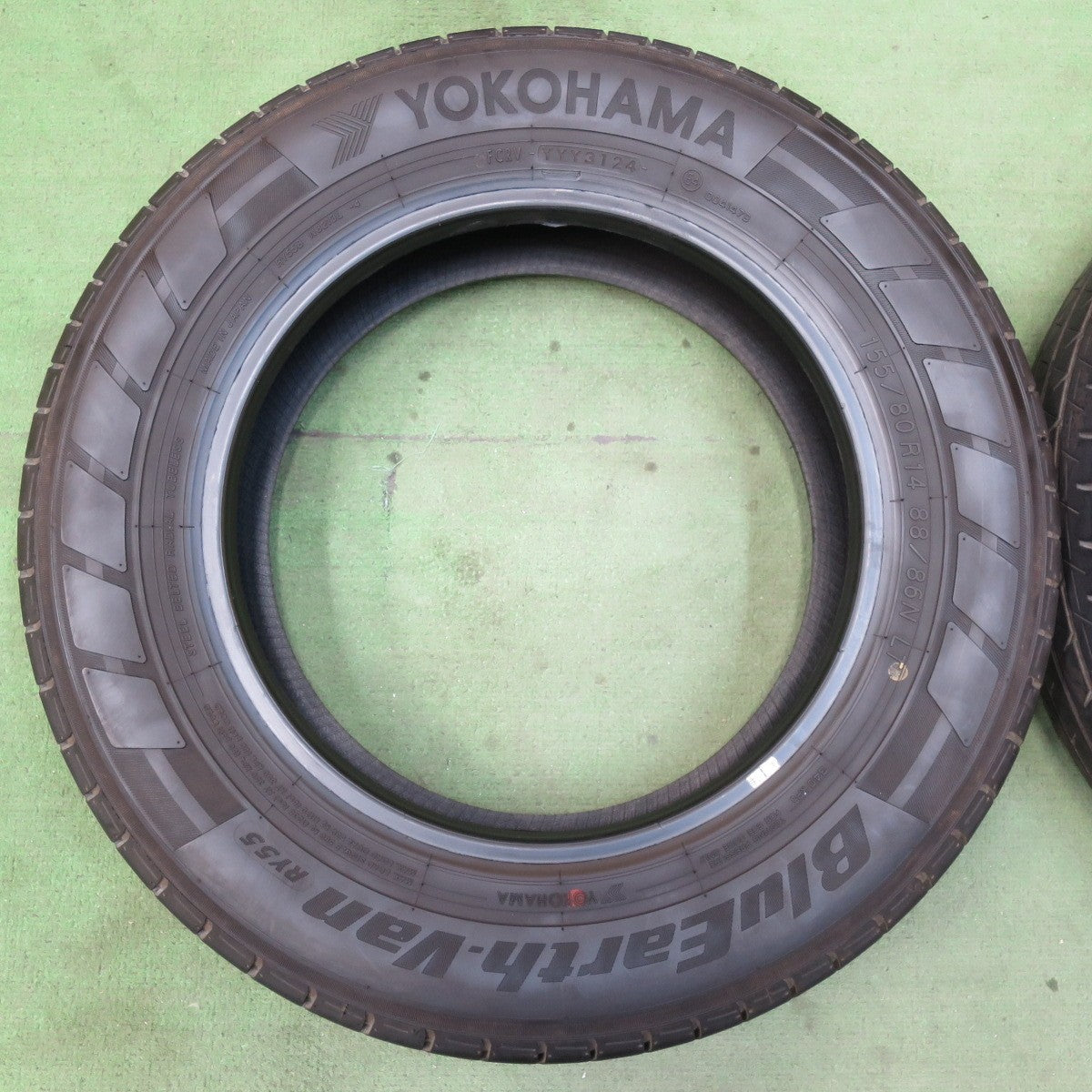 バリ溝！24年！8.5分★155/80R14 88/86N ヨコハマ BluEarth-Van RY55 タイヤ 14インチ プロボックス サクシード 等★5102004イノタ