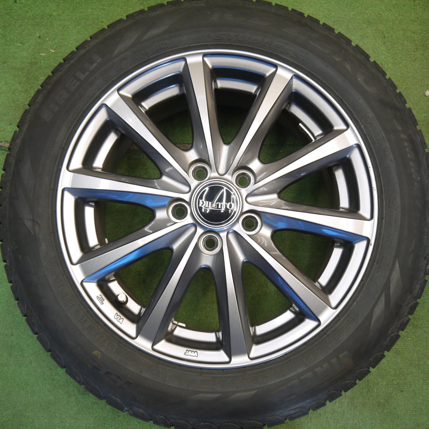 キレイ！22年★シエンタ 等 185/60R15 スタッドレス ピレリ アイスゼロ アシンメトリコ DILETTO ディレット 15インチ PCD100/5H★6051204Hス