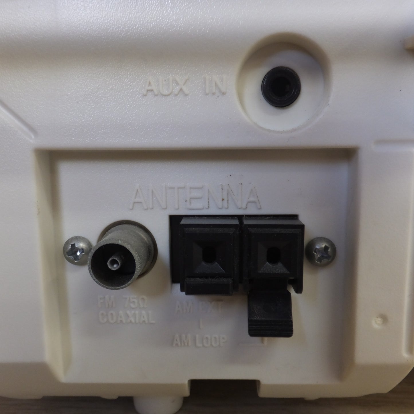 [送料無料] キレイ★日本ビクター Victor 2007年製 CD-MDポータブルシステム  RC-L1MD-P　AC100V 50/60Hz 27W★