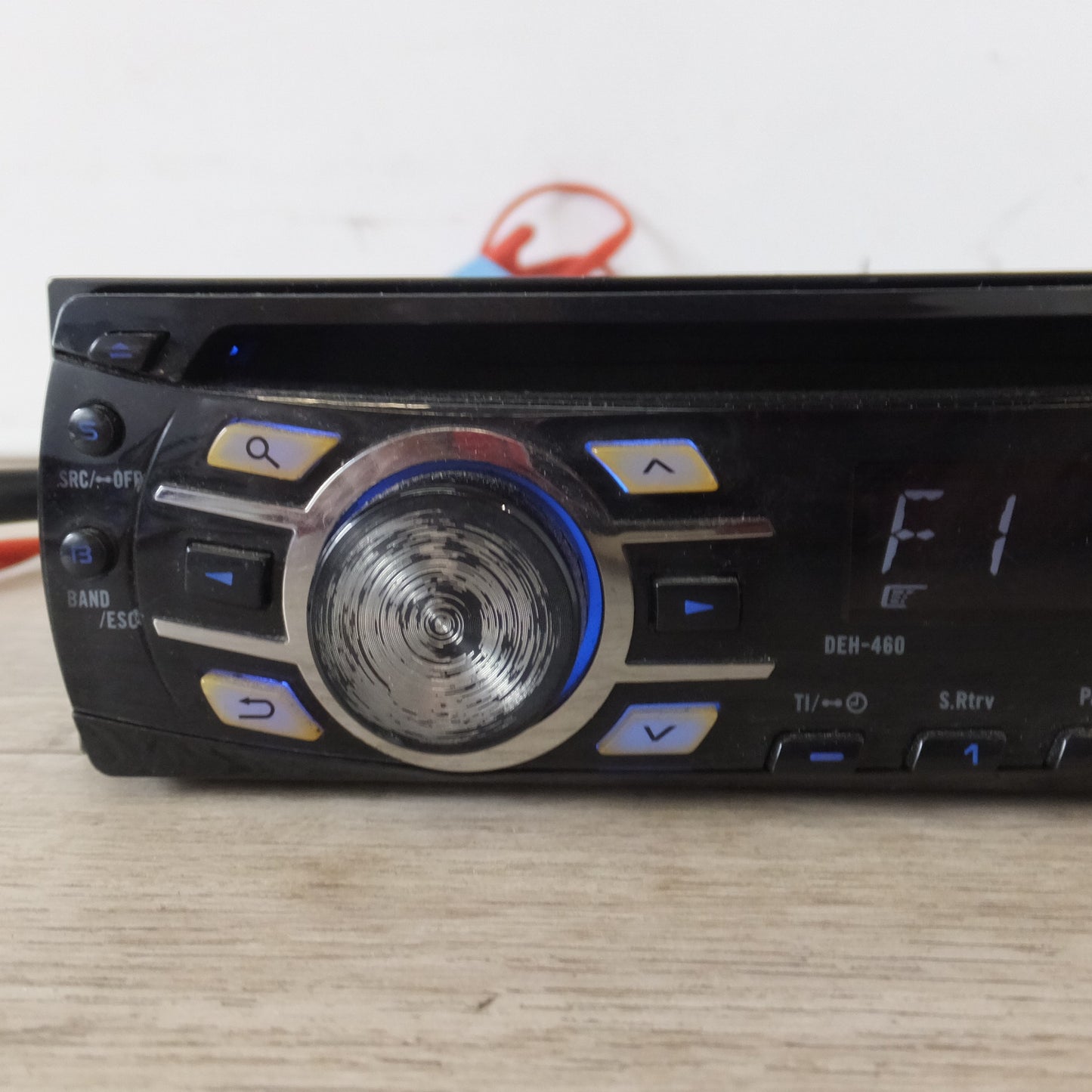 [送料無料] ★カロッツェリア carrozzeria カーオーディオ 1Dメインユニット DEH-460(20)★