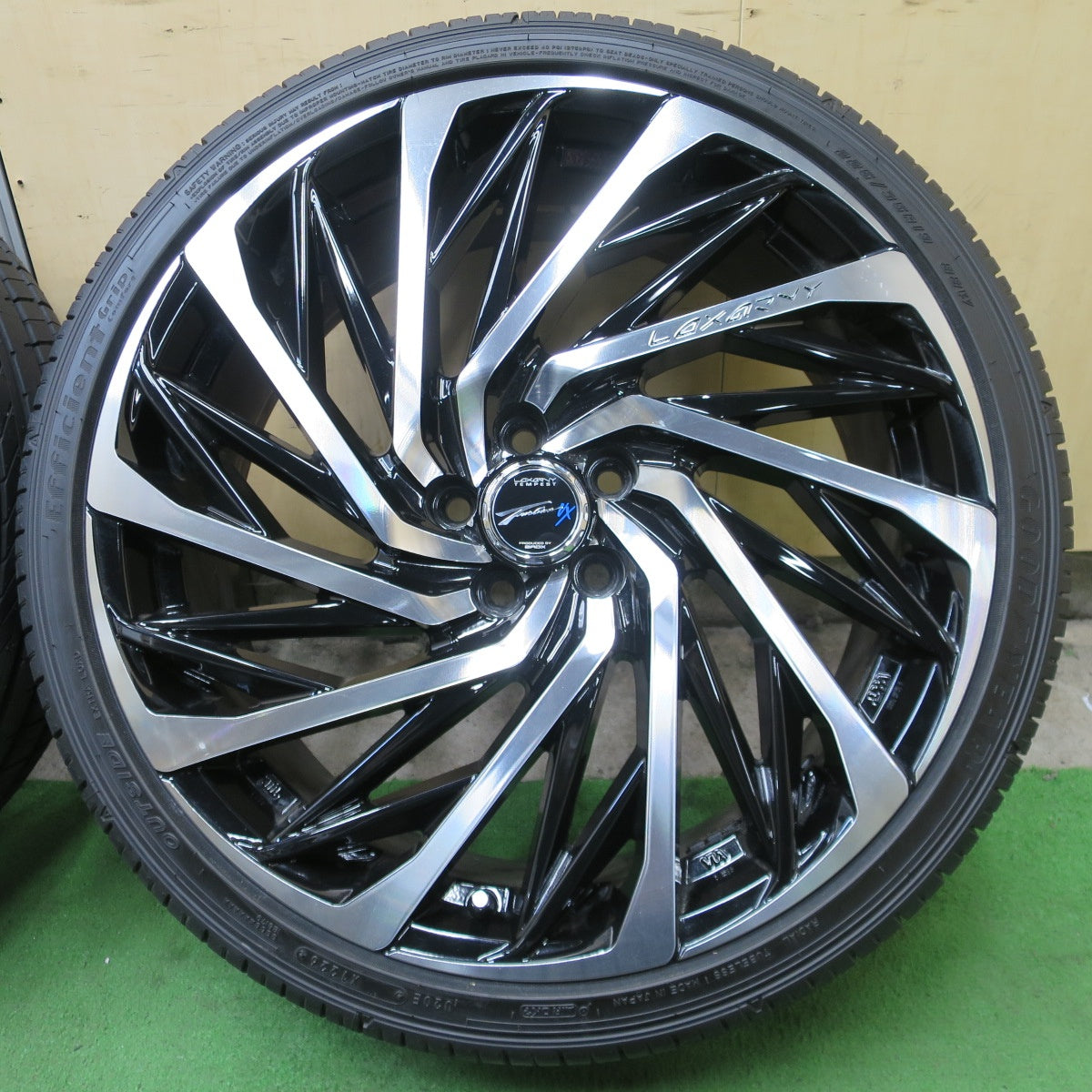 ほぼ未使用！26年！キレイ◎プリウス 等 LOXARNY TEMPEST TURBINE VX 225/35R19 グッドイヤー EfficientGrip Comfort ロクサーニ テンペスト タービン 19インチ PCD100/5H◎6091601NGノ