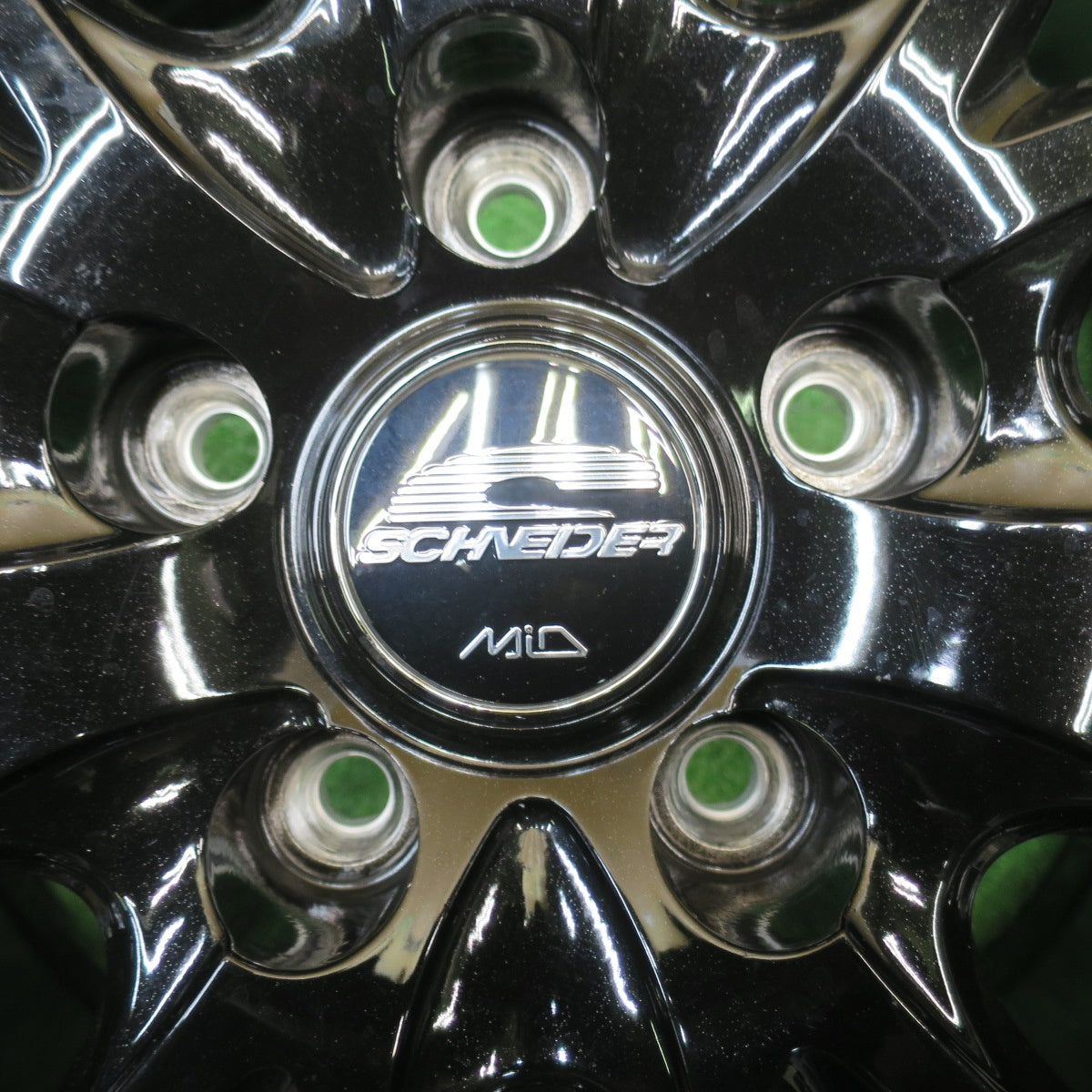 バリ溝！23年！キレイ！9分★スタッドレス 205/55R16 トーヨー オブザーブ GIZ2 SCHNEIDER MiD シュナイダー 16インチ PCD114.3/5H★5102201NJス