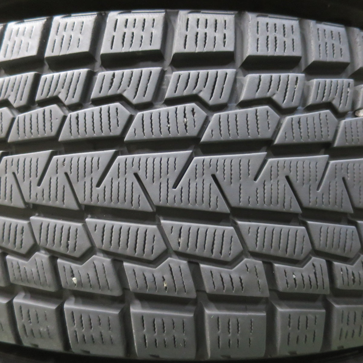 バリ溝！9.5分★スタッドレス 225/65R17 ヨコハマ アイスガード G075 DUFACT デュファクト 17インチ PCD114.3/5H★5102407イス