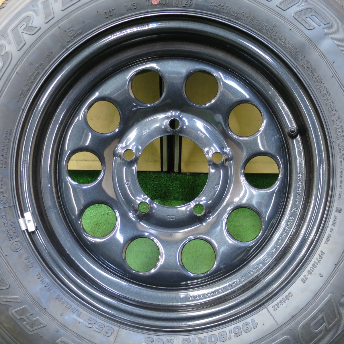 新車外し！26年！1本◎スズキ JB74 W ジムニー シエラ 純正 スチール 195/80R15 ブリヂストン デューラー H/L 852 DUELER 15インチ スペア PCD139.7/5H◎6080804ナノ