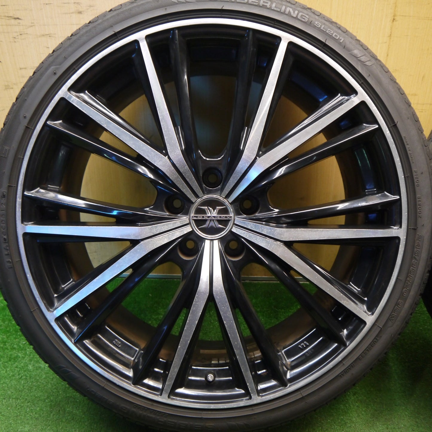 バリ溝！23年！9.5分★632 LOXARNY MAGNUS 245/35R20 セイバーリング SL201 ロクサーニ マグナス 20インチ PCD114.3/5H★6031005Hノ