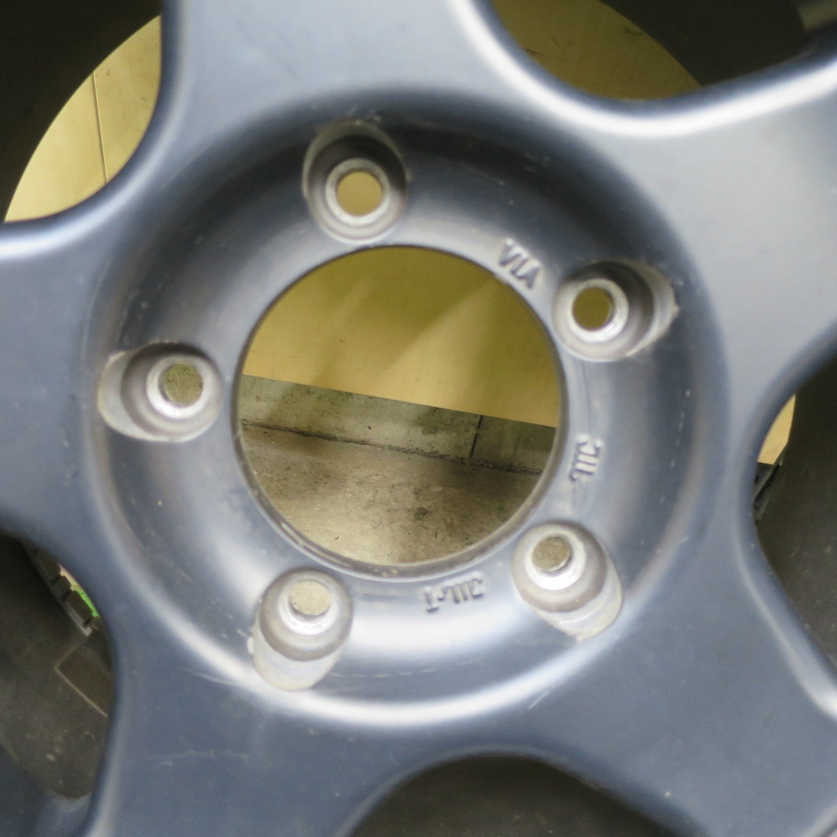 付属品付き！バリ溝！9.5分★BRADLEY V 285/75R16 116/113Q スタッドレス ブリヂストン ブリザック DM-Z3 ブラッドレー 16インチ PCD150/5H★6020201ナス