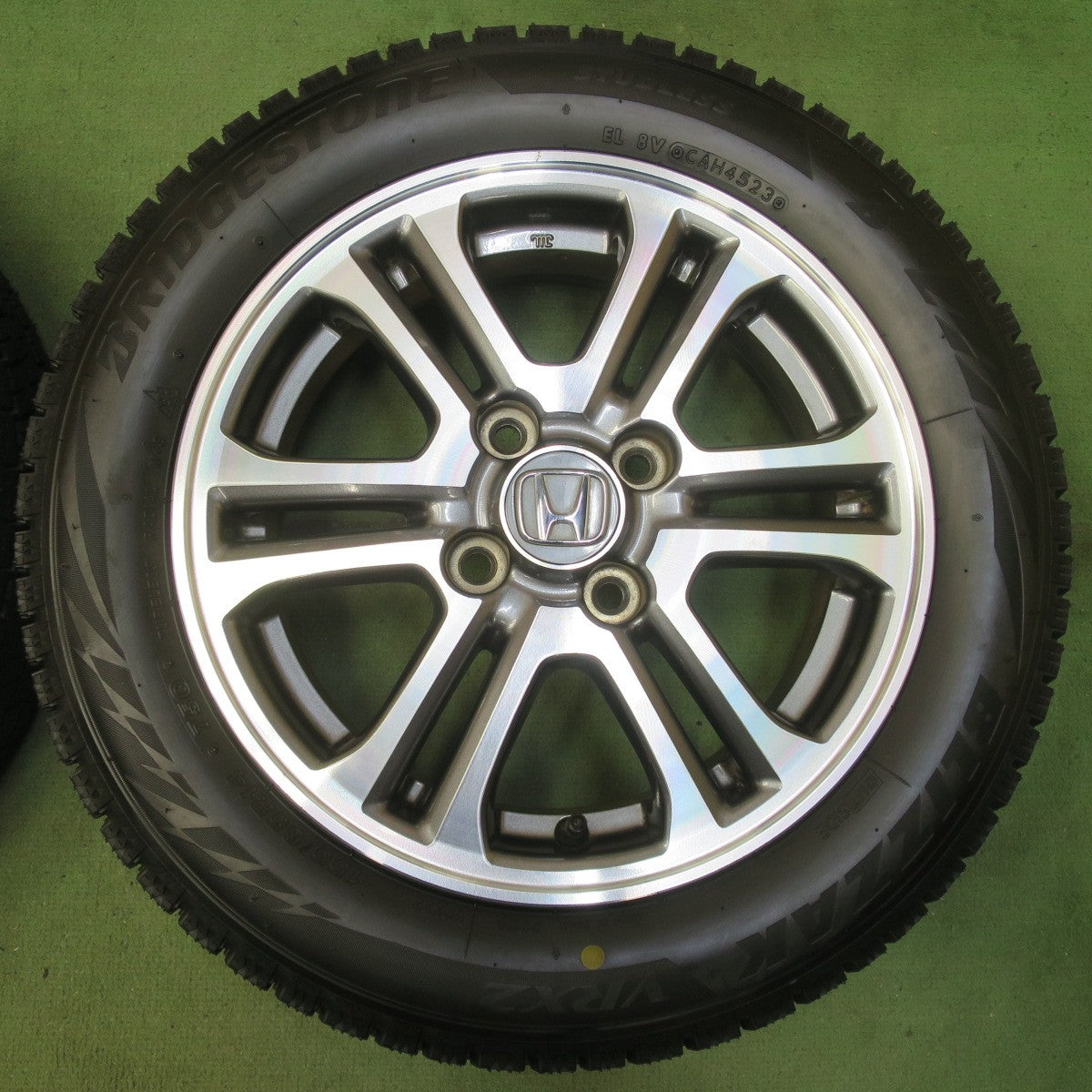 ほぼ未使用！23年◎ホンダ JF1 JF2 N-BOX 純正 155/65R14 スタッドレス ブリヂストン ブリザック VRX2 14インチ PCD100/4H◎6083106イス