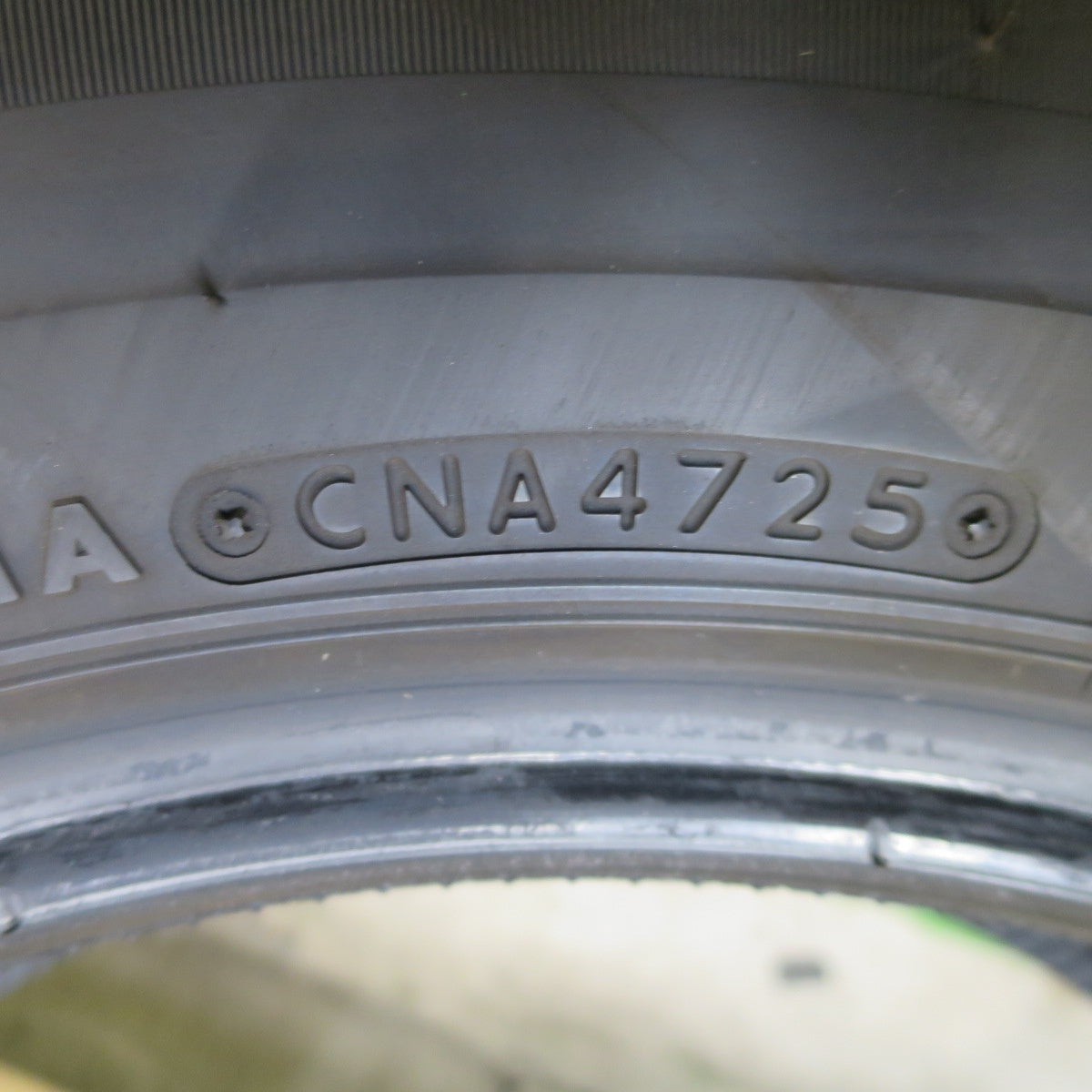 バリ溝！25年！9分！2本◎205/65R16 ブリヂストン トランザ ER33N タイヤ 16インチ アルファード エスティマ カムリ ヤリスクロス CR-V セレナ 等◎6091903NGノタ