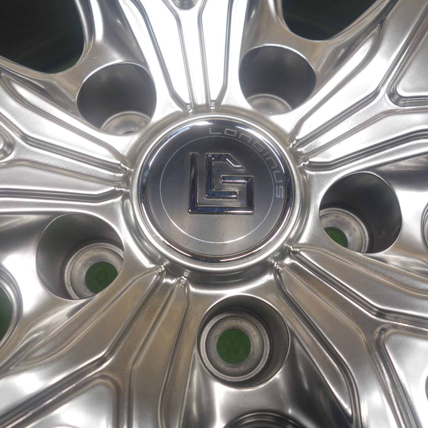 ほぼ未使用！24年！キレイ★スタッドレス 235/60R18 ダンロップ ウインターマックス SJ8 SJ8+ LONGINUS ロンギヌス 18インチ PCD114.3/5H★6041501KTス