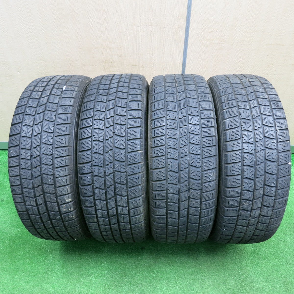 [送料無料] 4本価格★トヨタ C-HR 純正 225/50R18 スタッドレス グッドイヤー アイスナビ7 18インチ CHR PCD114.3/5H★4120505TNス