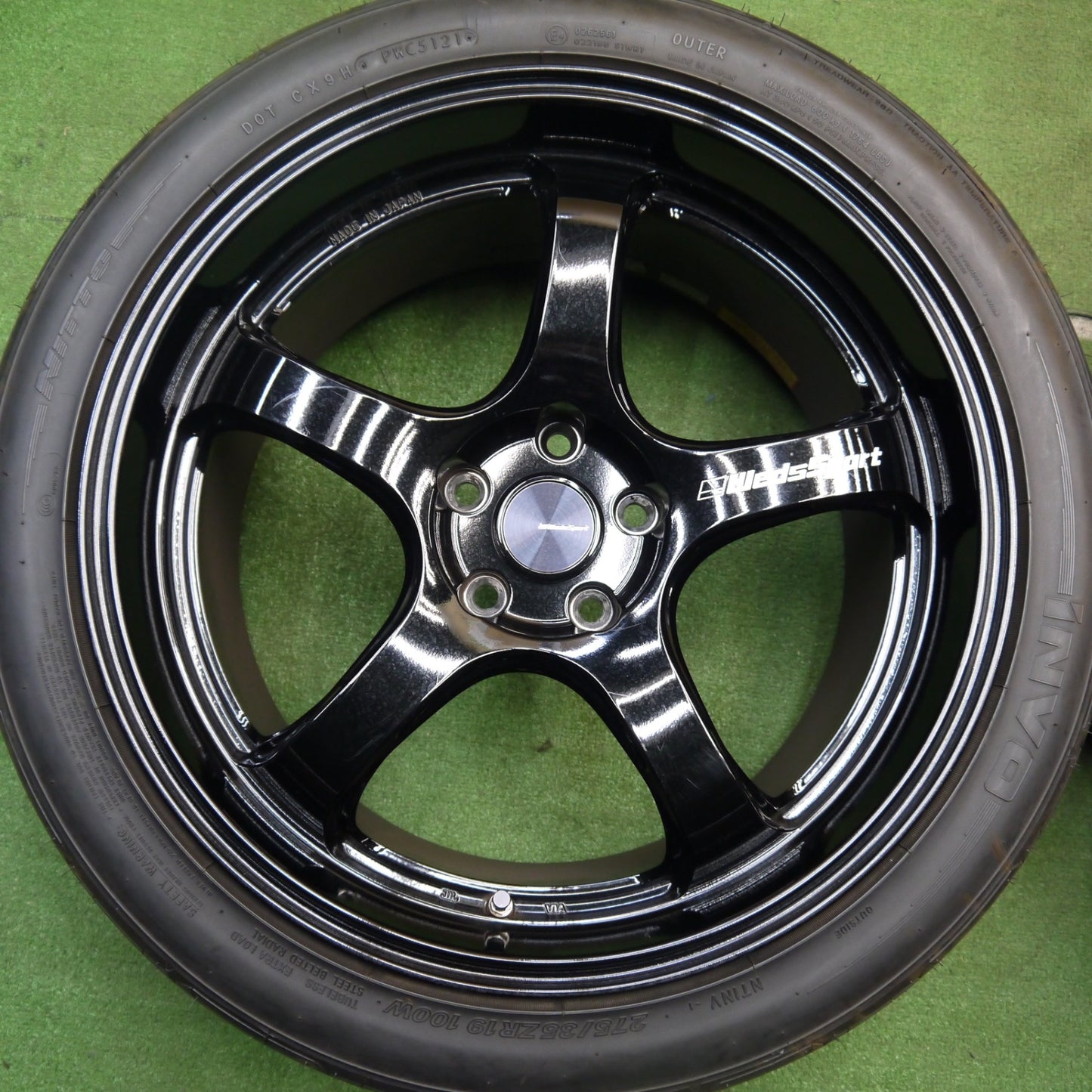 [送料無料] センサー付！バリ溝！22年！9.5分★スープラ 等 WedsSport RN-05M 255/35R19 275/35R19 ニットー iNVO 19インチ ウェッズスポーツ PCD112/5H★5040107Hノ