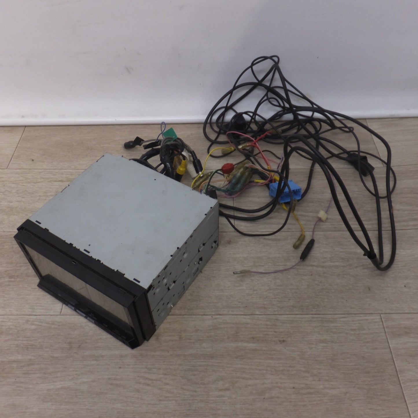 [送料無料] 現状品★カロッツェリア carrozzeria AV一体型HDDナビゲーション サイバーナビ AVIC-ZH09CS(2)★