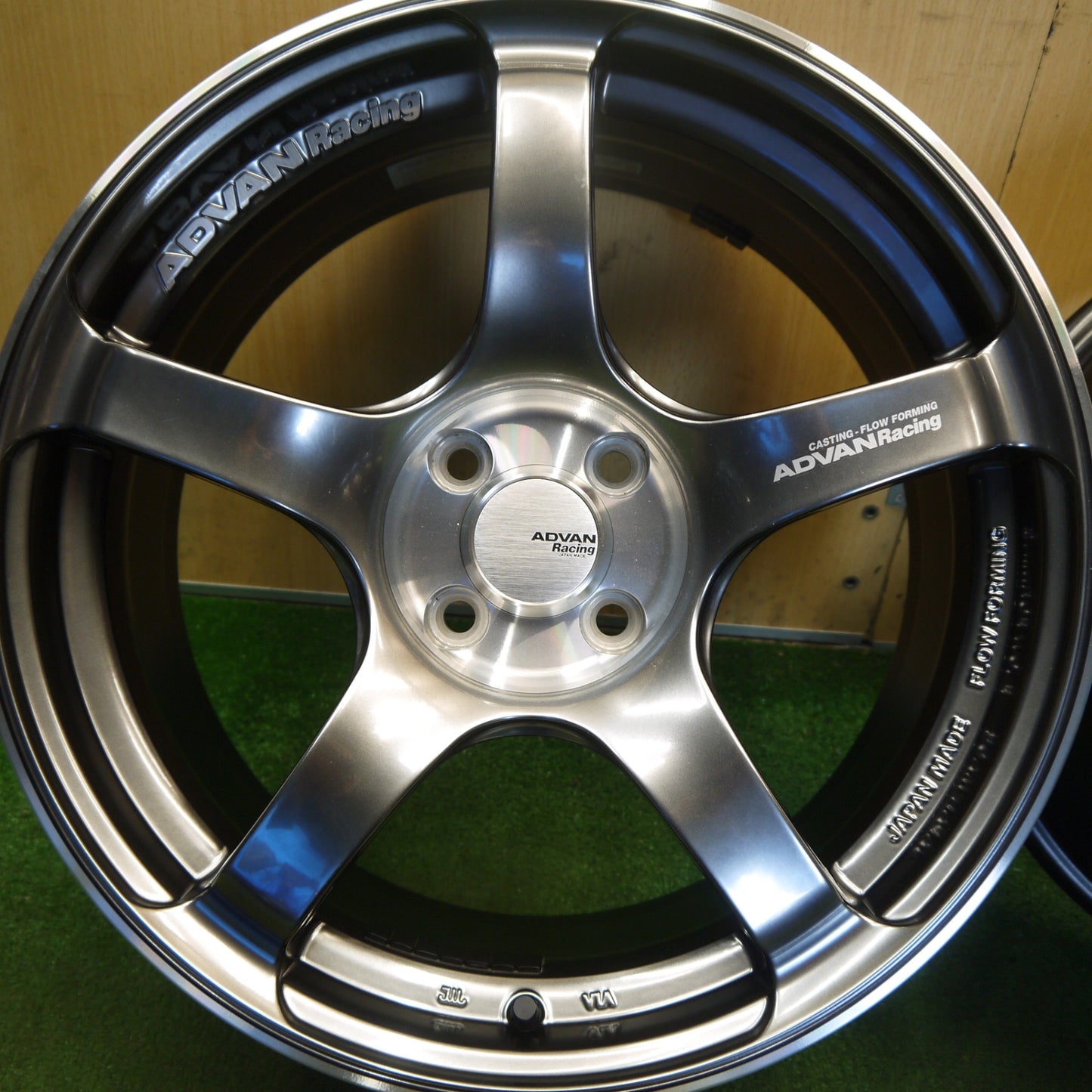 キレイ★ADVAN RACING TC-4 17インチ ホイール アドバン レーシング 17×7.5J PCD100/4H★6051902Hホ