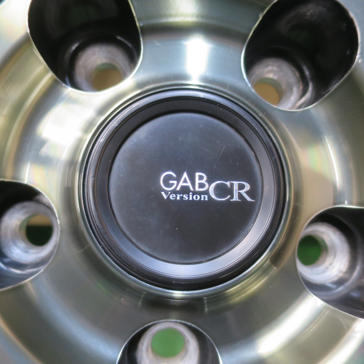 バリ溝！キレイ！9分★スタッドレス 215/60R16 ヨコハマ アイスガード iG70 GAB Version CR 16インチ PCD114.3/5H★6032605イス