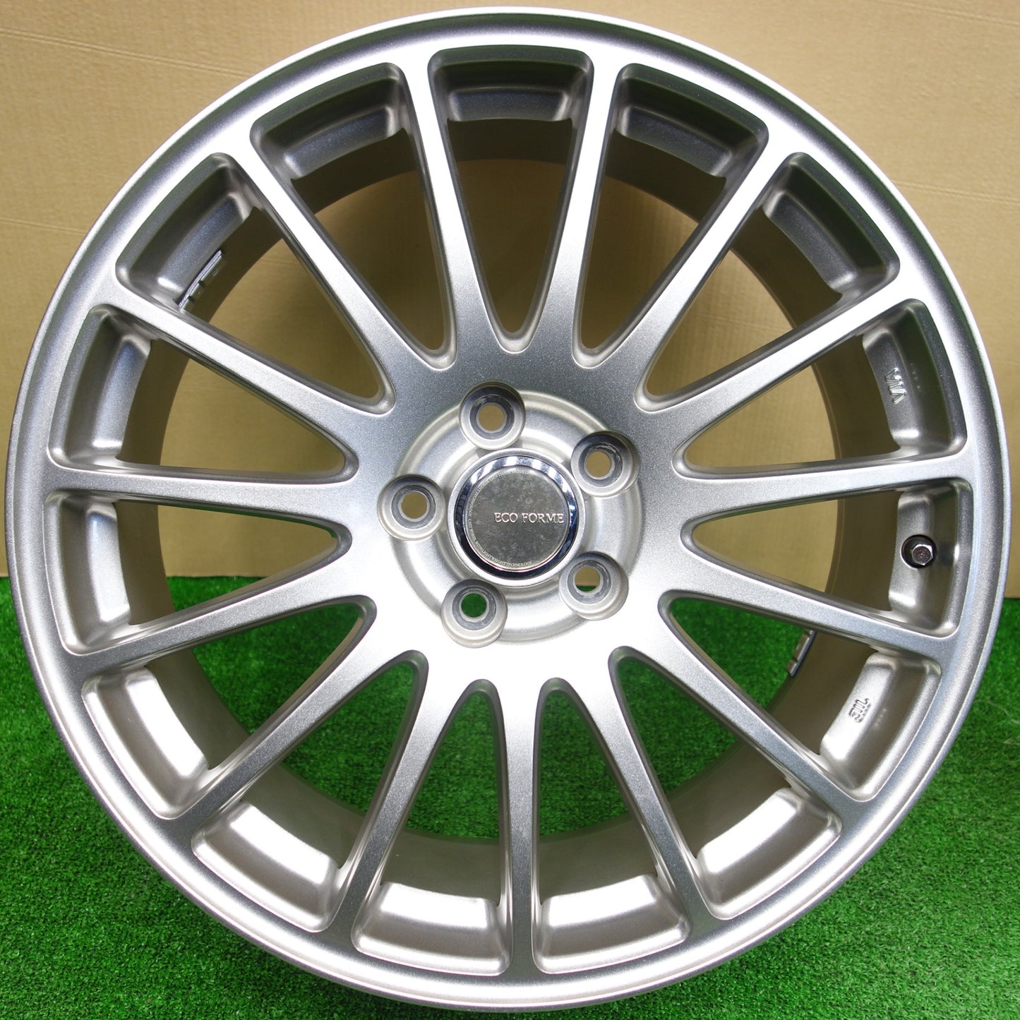 キレイ★フォレスター プリウス 等 ECO FORME SE-12 エコフォルム 17インチ ホイール 17×7J PCD100/5H★5112002KTホ