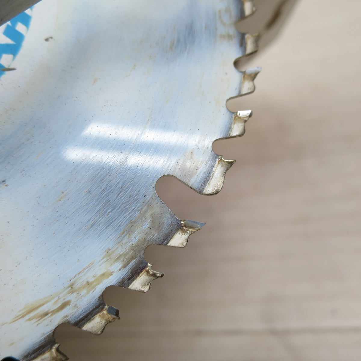 ☆マキタ 165mm 充電式 マルノコ HS631D 電動 工具 切断機 木工用 超硬 丸のこ 丸ノコ 丸鋸 makita 18V☆