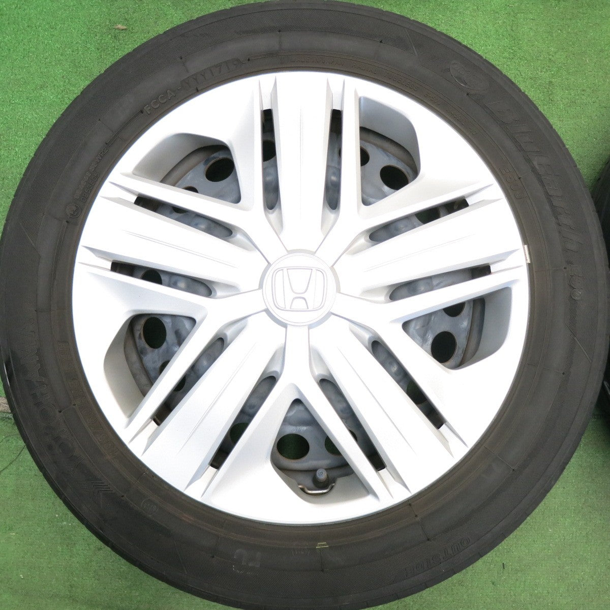 キレイ★ホンダ GK フィット 純正 スチール 185/60R15 ヨコハマ ブルーアース E50 E50J 15インチ PCD100/4H★6052307HAノ