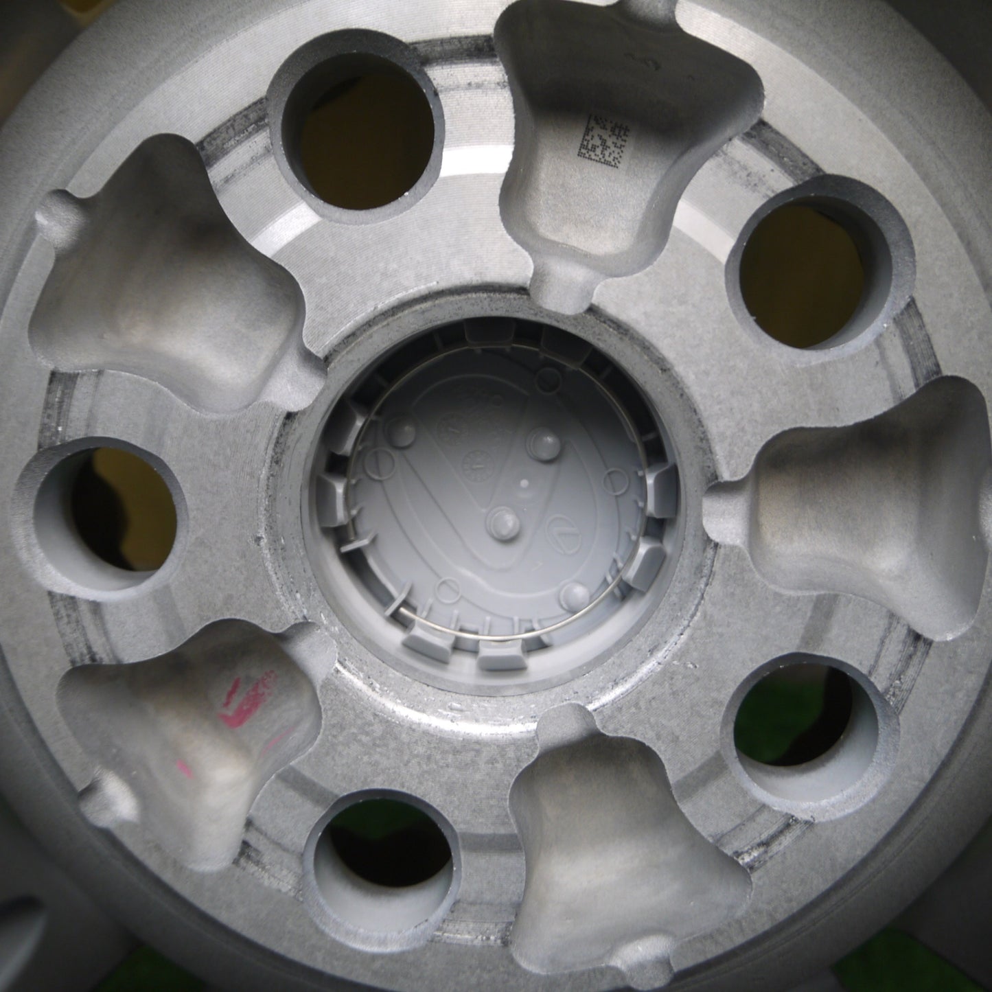 *送料無料* 新車外し★レクサス LS500h 純正 OP ノイズリダクション ホイール 20インチ 20×8.5J PCD120/5H★4041009Hホ