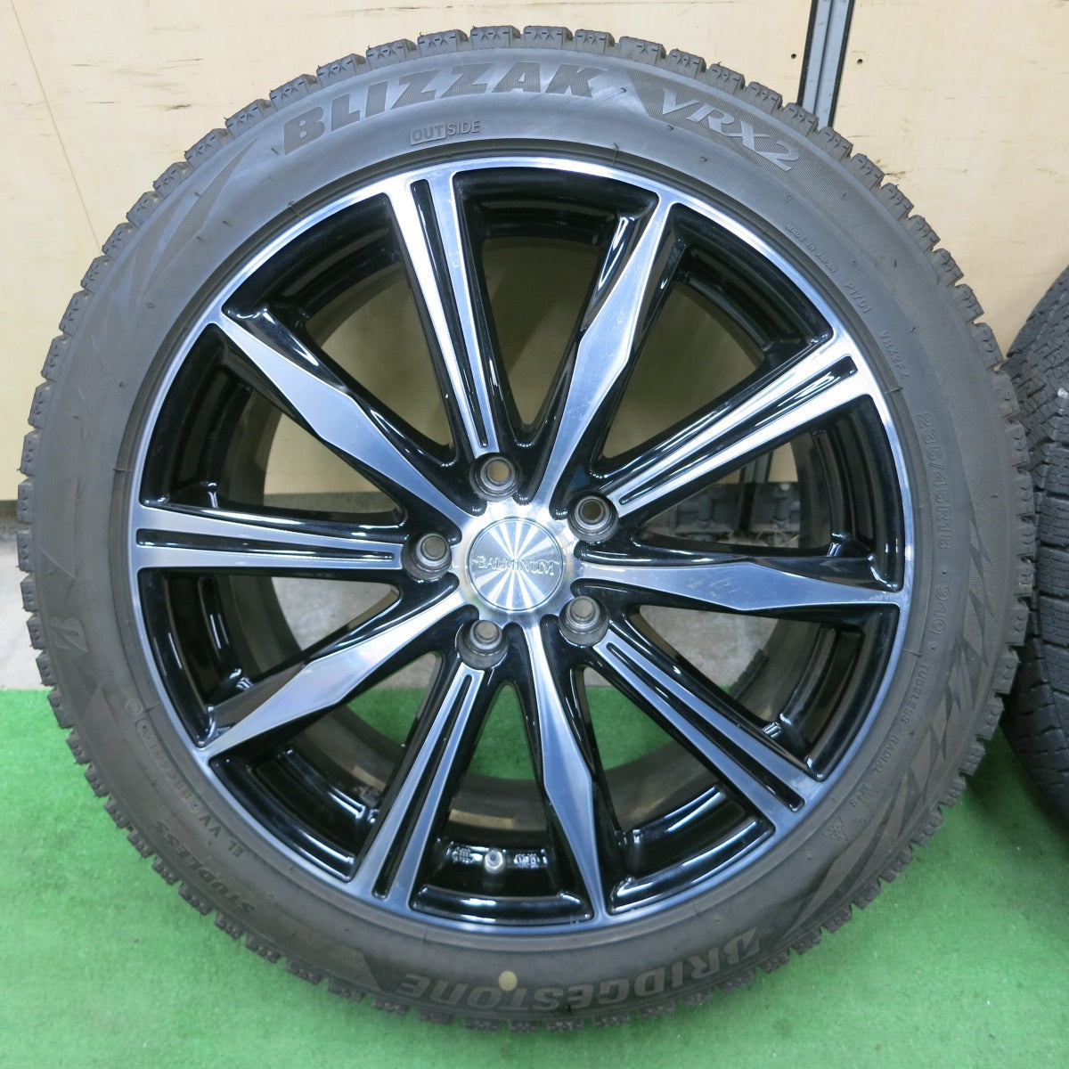 バリ溝！9.5分★スタッドレス 235/45R18 ブリヂストン ブリザック VRX2 BALMINUM バルミナ 18インチ PCD114.3/5H★5050702ナス