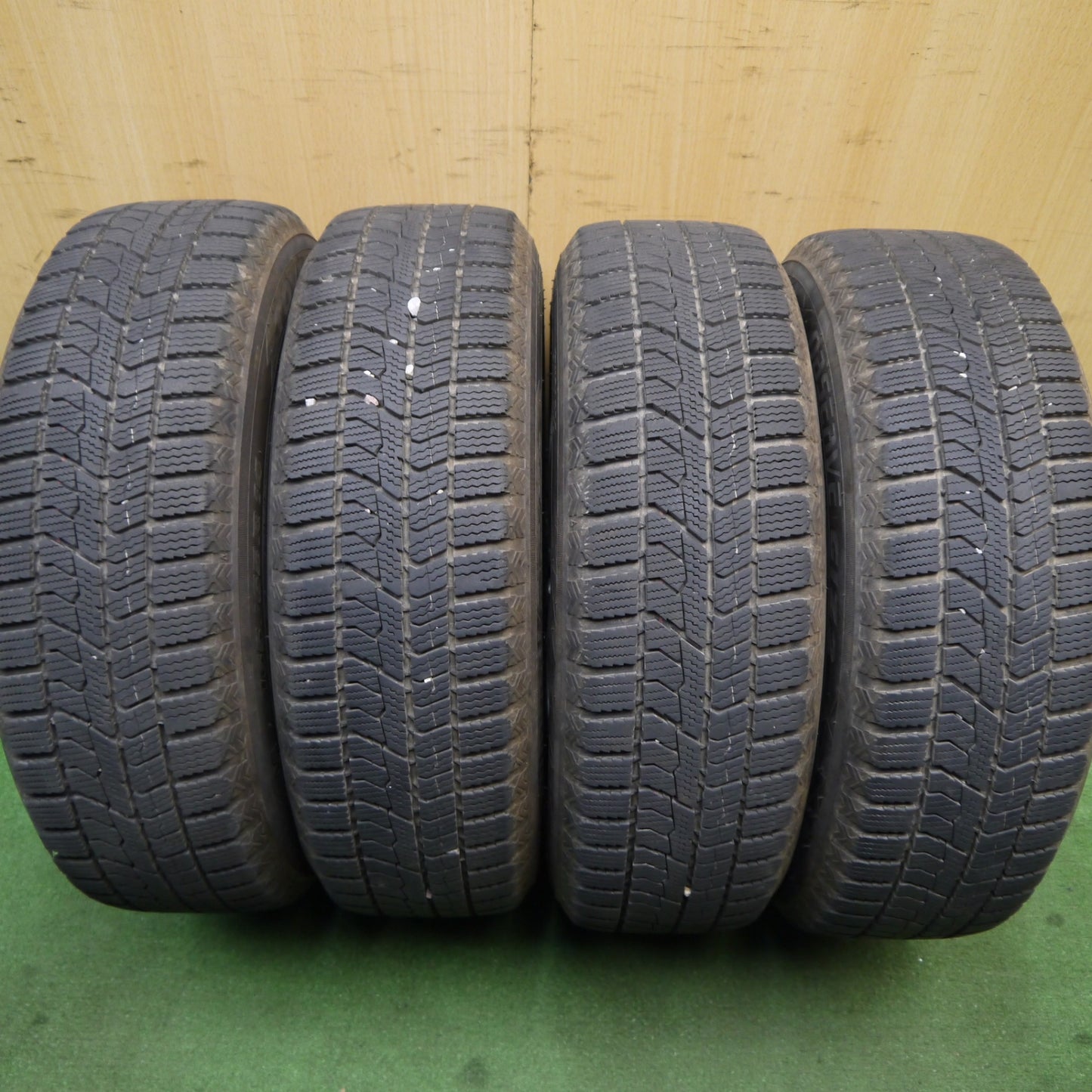 バリ溝！23年！9.5分★スタッドレス 165/65R14 トーヨー オブザーブ GIZ2 JOKER ジョーカー 14インチ PCD100/4H★5053004Hス