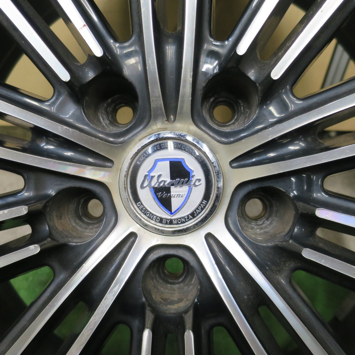 4本価格◎Warwic Verune 19インチ ホイール ワーウィック ヴェルネ 19×9J PCD114.3/5H◎6090404NGホ