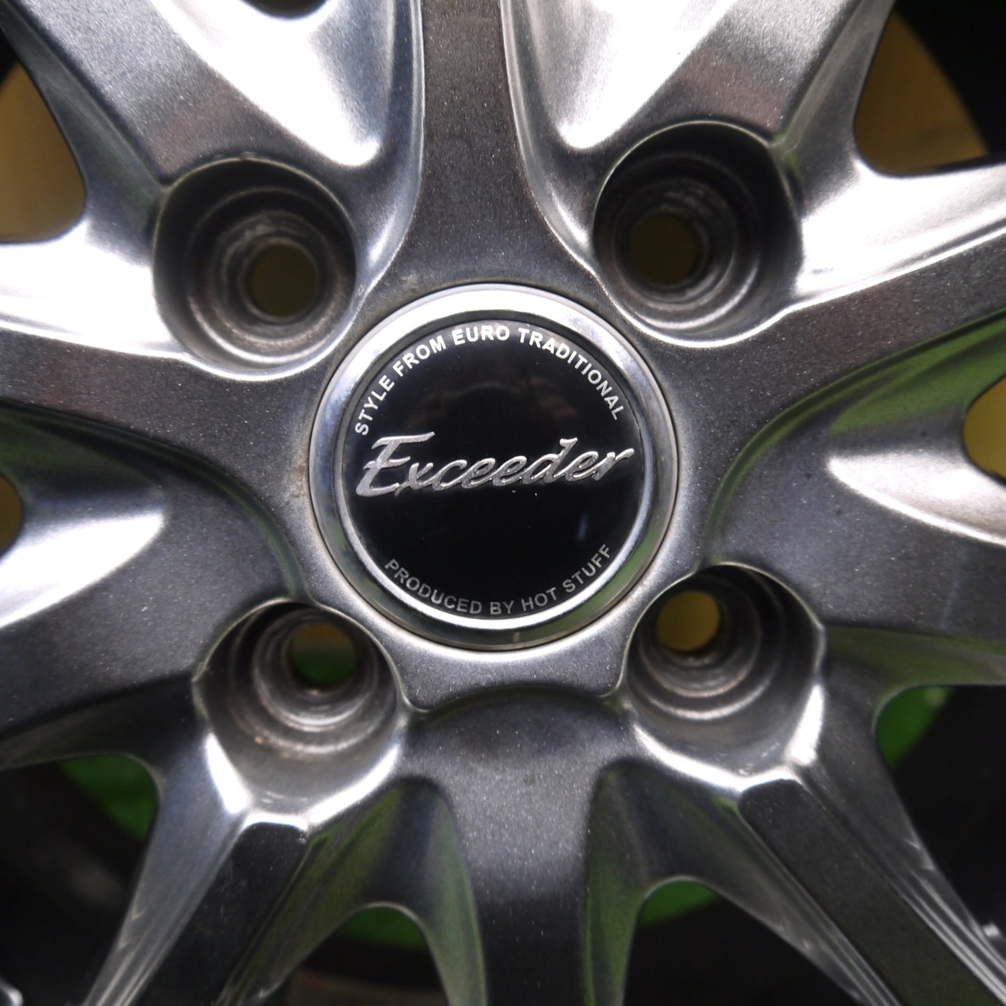 バリ溝！21年！キレイ！8.5分★スタッドレス 175/70R14 ダンロップ ウインターマックス WM02 Exceeder エクシーダー 14インチ PCD100/4H★5070704Hス