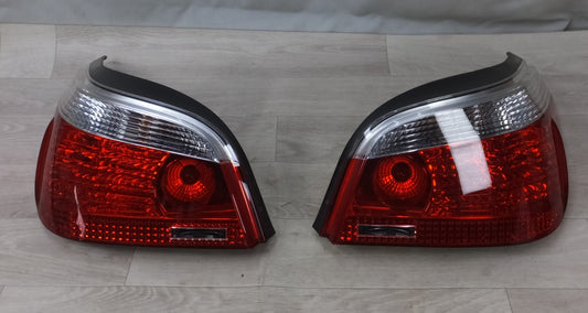 [送料無料] 左右セット◆BMW M5 純正 テール ライト ランプ 158238-03 158237-03 HELLA◆