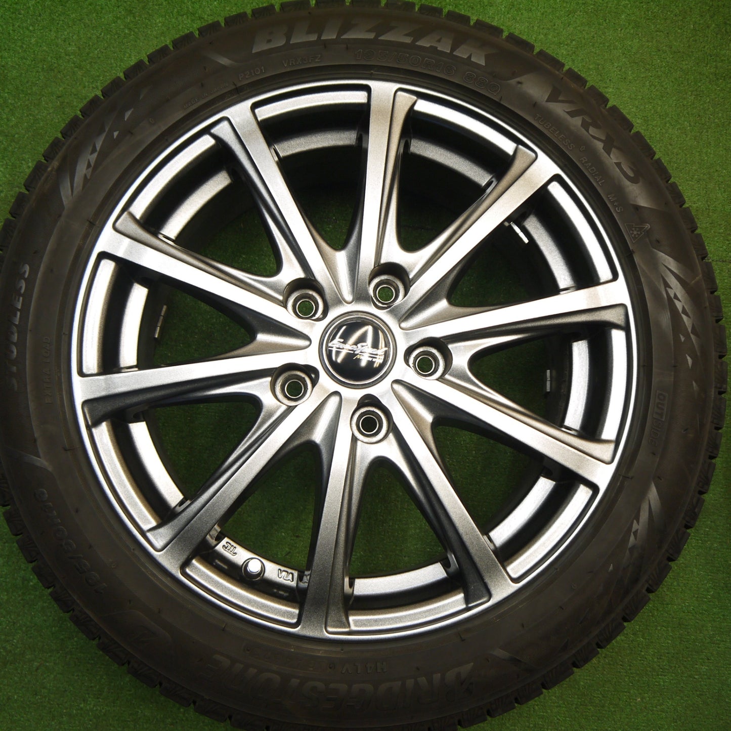 バリ溝！23年！キレイ！9.5分★スタッドレス 195/50R16 ブリヂストン ブリザック VRX3 EuroSpeed MANARAY SPORT マナレイ スポーツ 16インチ PCD114.3/5H★5120304Hス