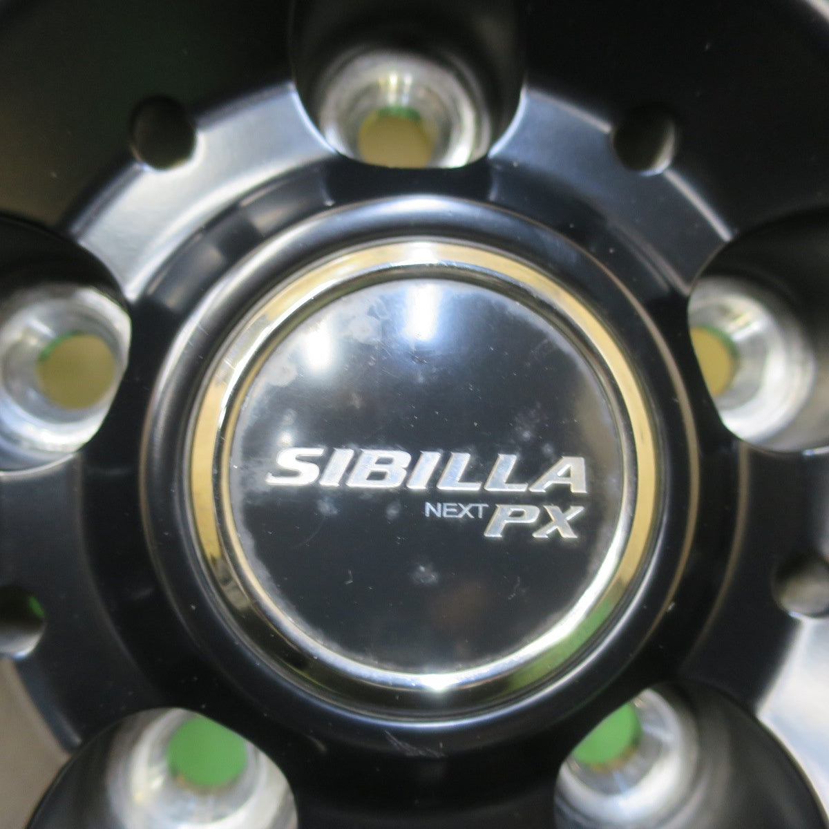 バリ溝！22年！キレイ！9.5分★スタッドレス 205/60R16 ヨコハマ アイスガード iG70 SIBILLA NEXT PX シビラ ネクスト 16インチ PCD114.3/5H★6033007イス
