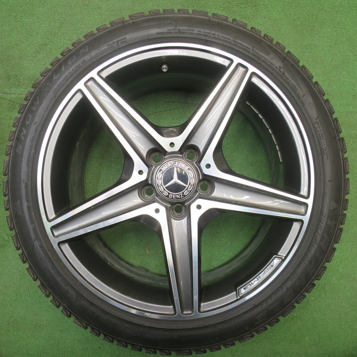 バリ溝！9分★ベンツ 等 AMG タイプ 社外 225/45R18 スタッドレス トライアングル SNOW LION 18インチ PCD112/5H★6021301NJス