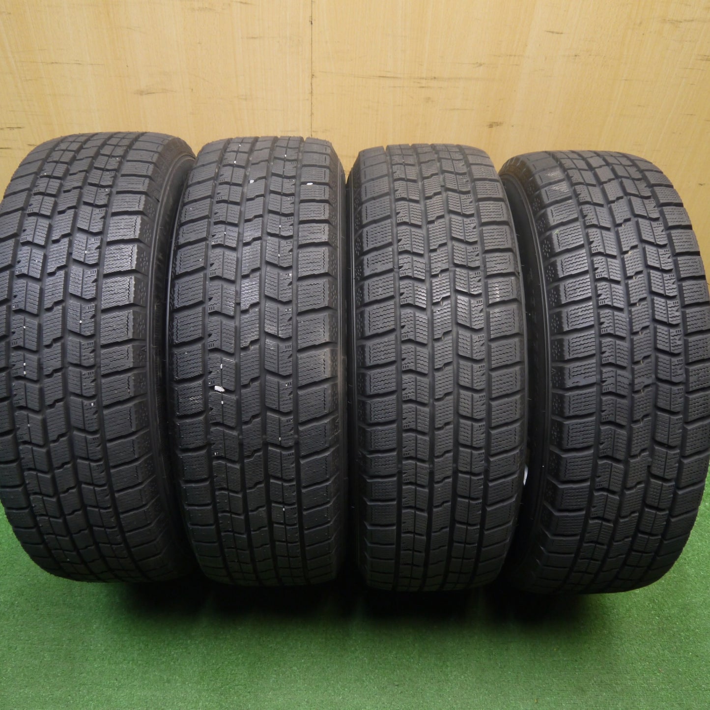 バリ溝！22年！ほぼ10分★スタッドレス 195/65R15 グッドイヤー アイスナビ7 SMACK SPARROW ENKEI スマック スパロー エンケイ 15インチ PCD114.3/5H★5122405Hス