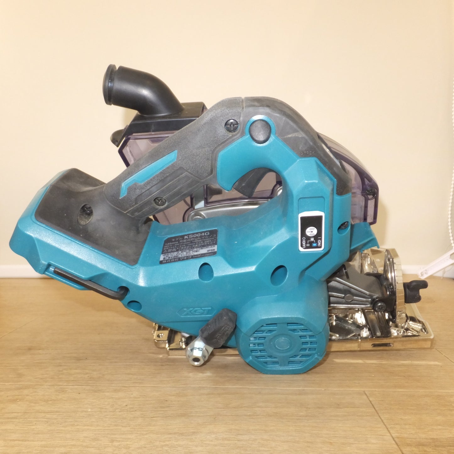 [送料無料] ★マキタ makita 125mm 充電式防じんマルノコ KS004GZ 36V-40V 本体のみ　木工用 超硬丸ノコ★