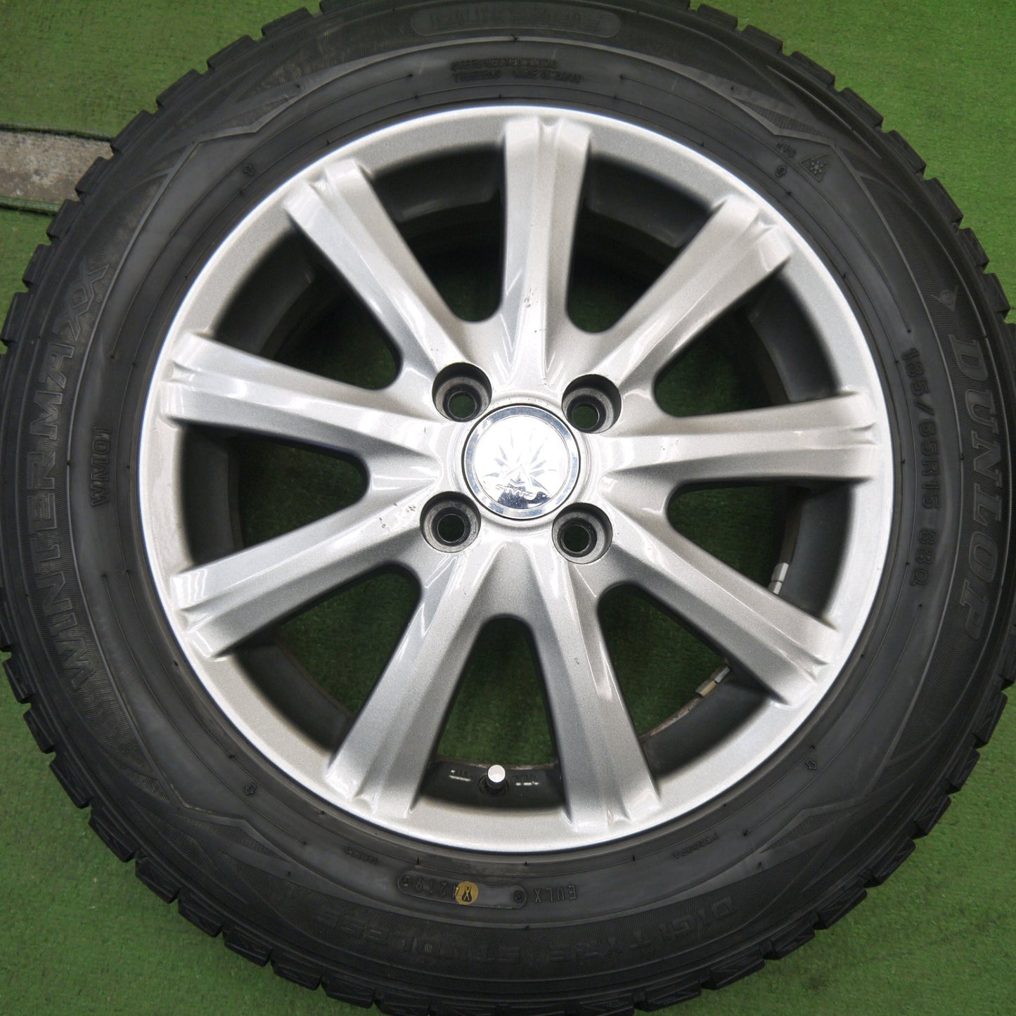 4本価格★スタッドレス 185/65R15 ダンロップ ウインターマックス WM01 STYTZ 15インチ PCD100/4H★5053001Hス