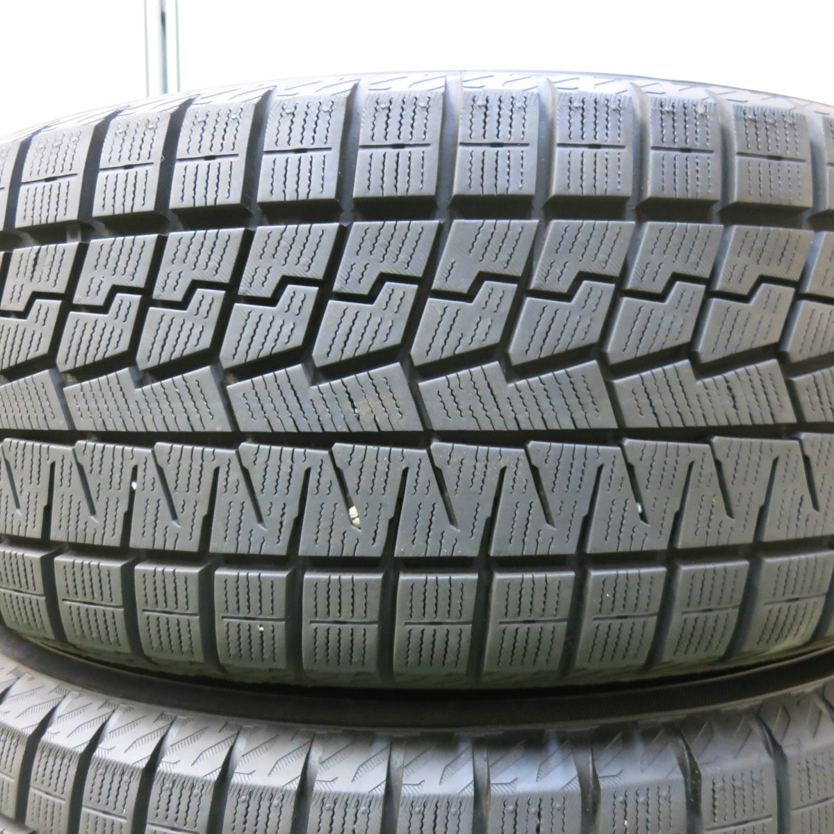 バリ溝！23年！キレイ！9.5分★スタッドレス 215/55R17 ヨコハマ アイスガード iG70 G.Speed Gスピード 17インチ PCD114.3/5H★5073009SYス