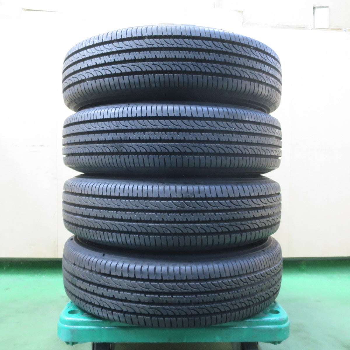 ほぼ未使用★三菱 パジェロ ミニ 純正 175/80R15 ヨコハマ ジオランダー SUV 15インチ PCD114.3/5H★6022809イノ