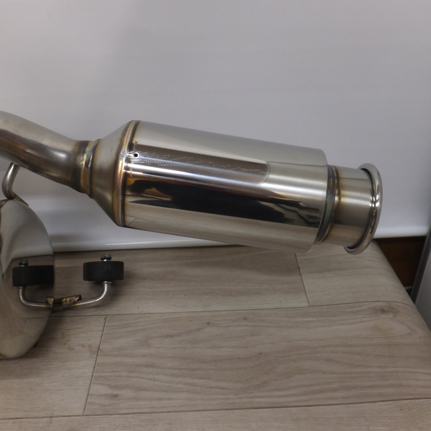 [送料無料] 岐阜発 キレイ★藤壷技研 フジツボ FUJITSUBO トヨタ アクア G's NHP10 オーソライズ マフラー A-R 1NZ-1LM★