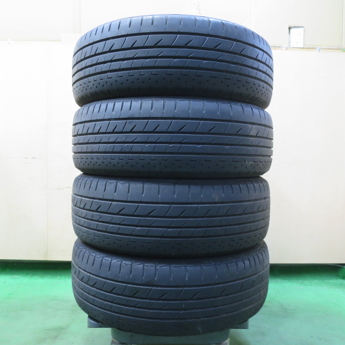 4本価格★ホンダ ストリーム RSZ 純正 205/55R17 ブリヂストン プレイズ PX-RV 17インチ PCD114.3/5H★5062909イノ