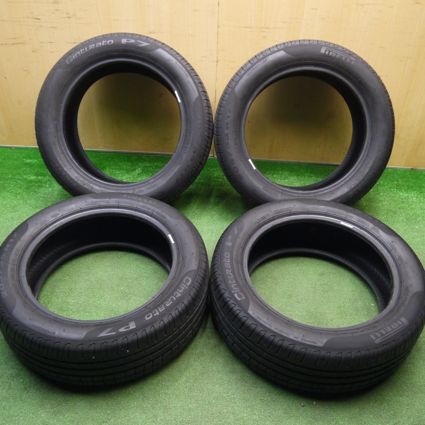 バリ溝！22年！9.5分★205/55R17 ピレリ Cinturato P7 タイヤ 17インチ ノア ヴォクシー ステップワゴン 等★5121508Hノタ