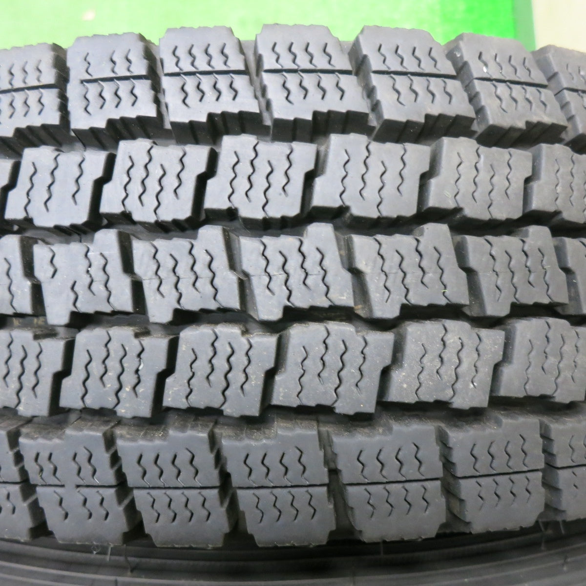 [送料無料] バリ溝！22年！キレイ！9.5分★スタッドレス 155/80R14 88/86N グッドイヤー アイスナビ カーゴ La-Strada Tiradoγ 阿部商会 14インチ PCD100/4H★5010706NJス