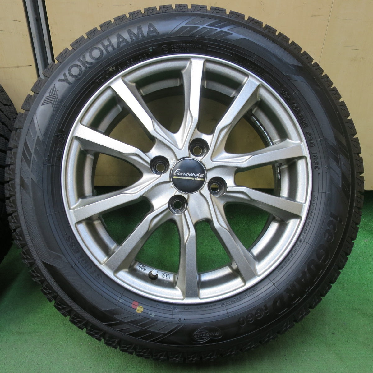 バリ溝！23年！ほぼ10分★スタッドレス 185/65R15 ヨコハマ アイスガード iG60 Euromax ユーロマックス 15インチ PCD100/4H★5101411イス